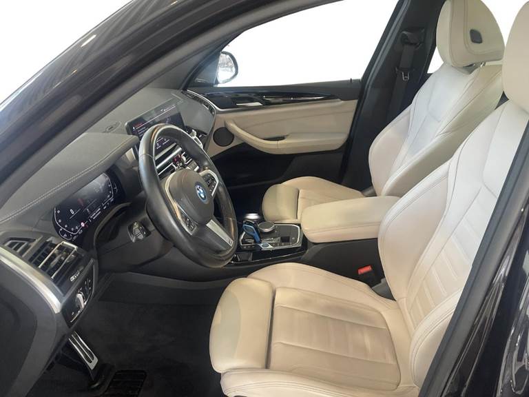 BMW iX3 Impressive M-Sport