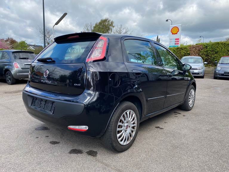 Fiat Punto Evo 1,4 M-Air 105 Dynamic