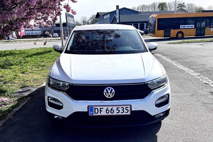 Hvid VW T-Roc fra 2018