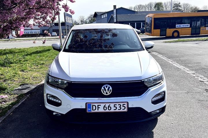 Hvid VW T-Roc fra 2018