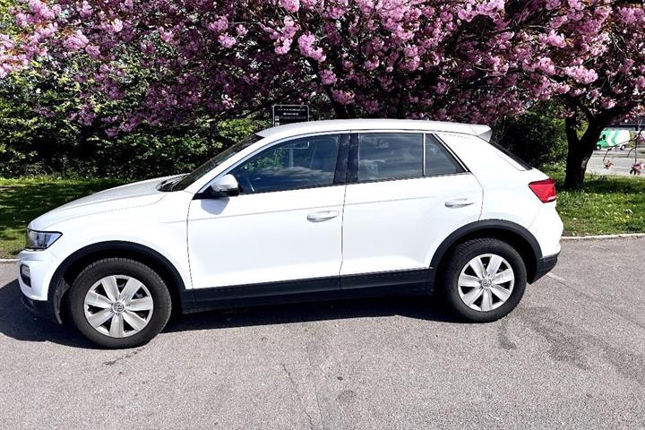 Hvid VW T-Roc fra 2018