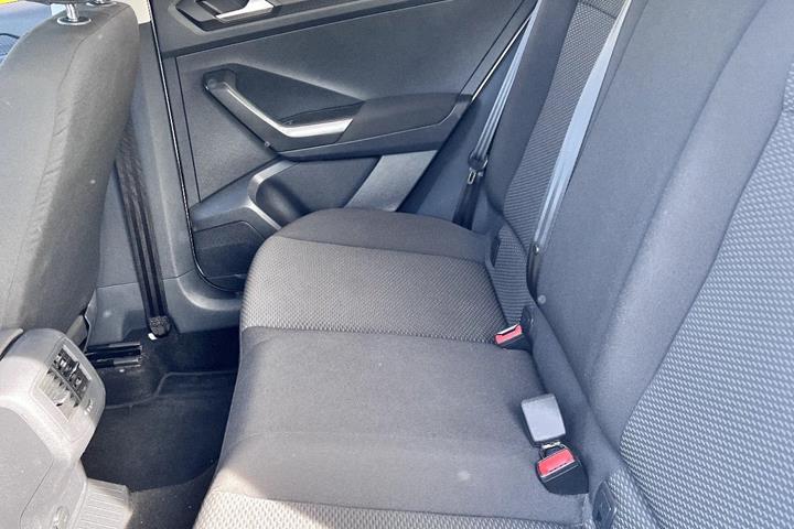 Hvid VW T-Roc fra 2018