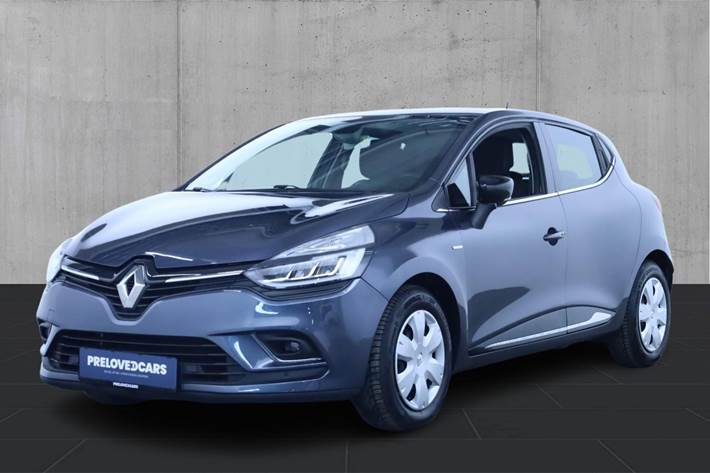 Grå Renault Clio IV fra 2016