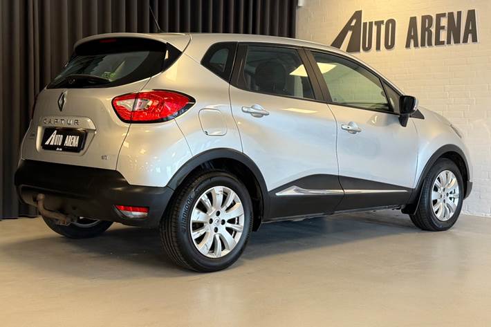 Sølv Renault Captur fra 2014
