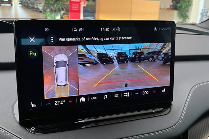 Hvid Skoda Enyaq fra 2022