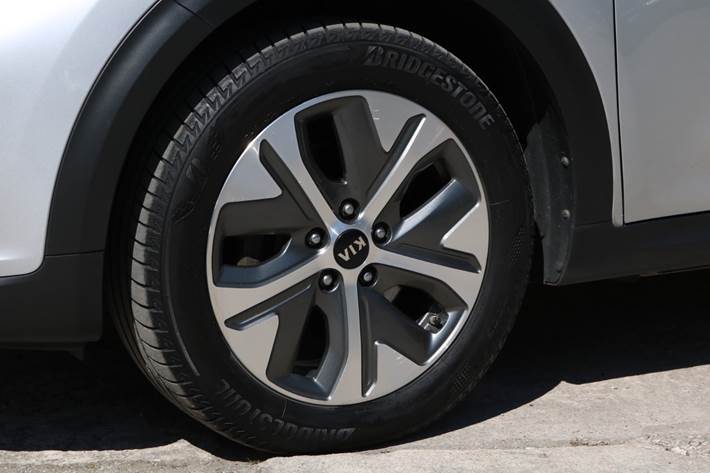 Sølv Kia e-Niro fra 2019
