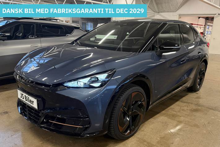 Blå Cupra Tavascan fra 2025