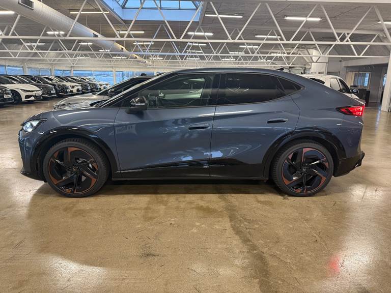 Cupra Tavascan 77 Adrenaline