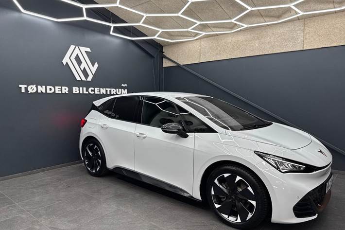 Hvid Cupra Born fra 2026