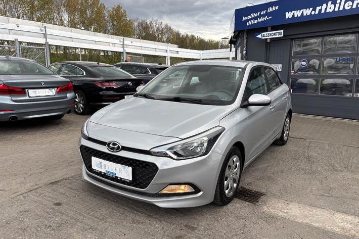 Hvid Hyundai i20 fra 2017