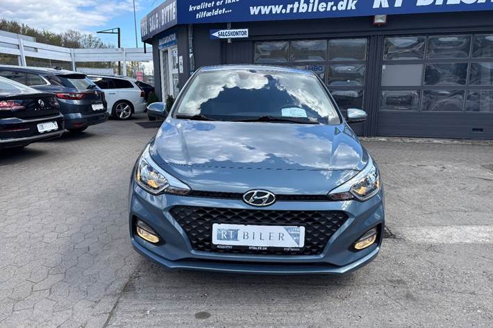 Hvid Hyundai i20 fra 2018