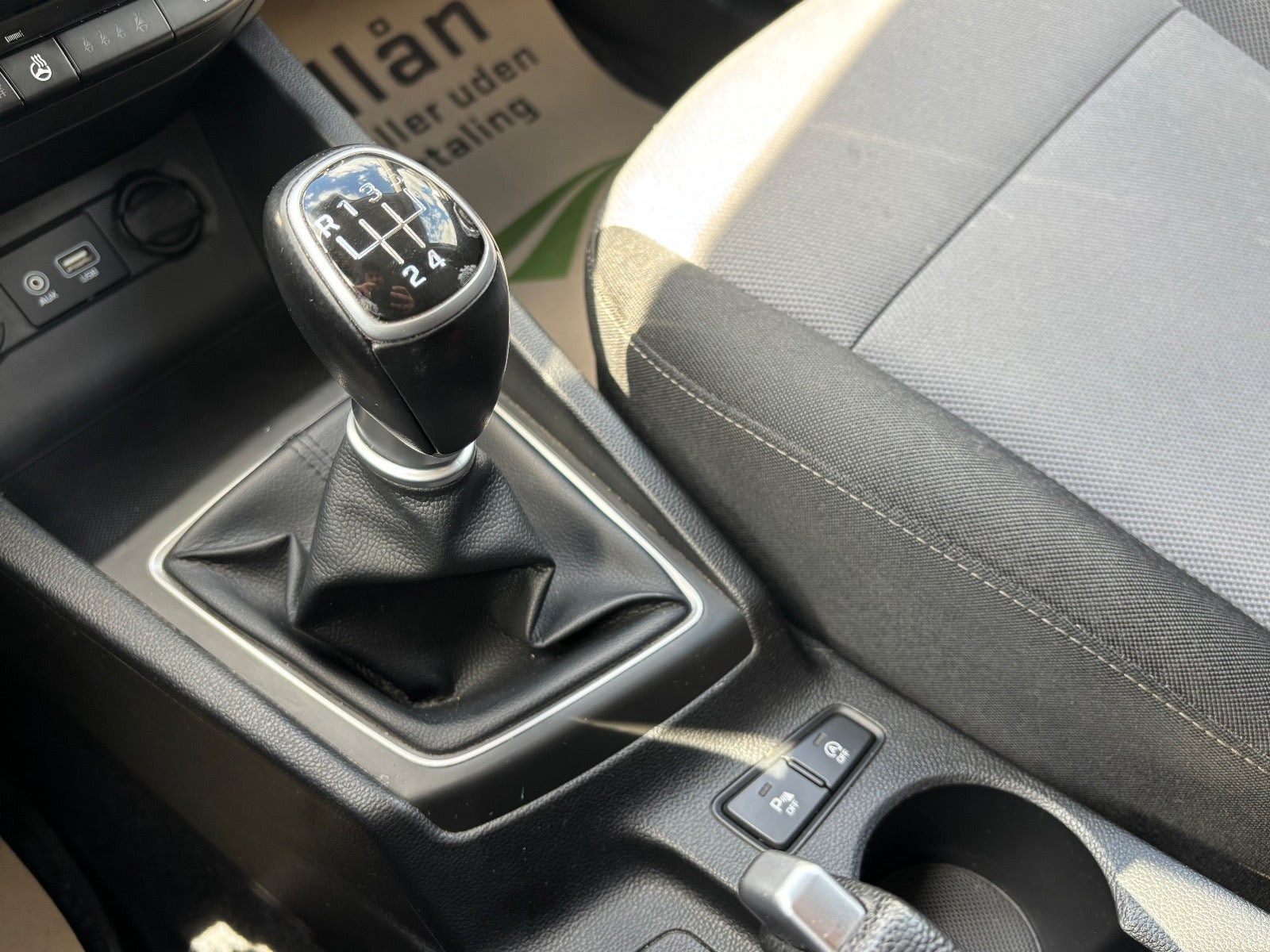 Hvid Hyundai i20 fra 2018