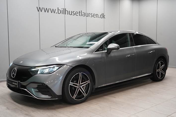 Grå Mercedes EQE350 fra 2024