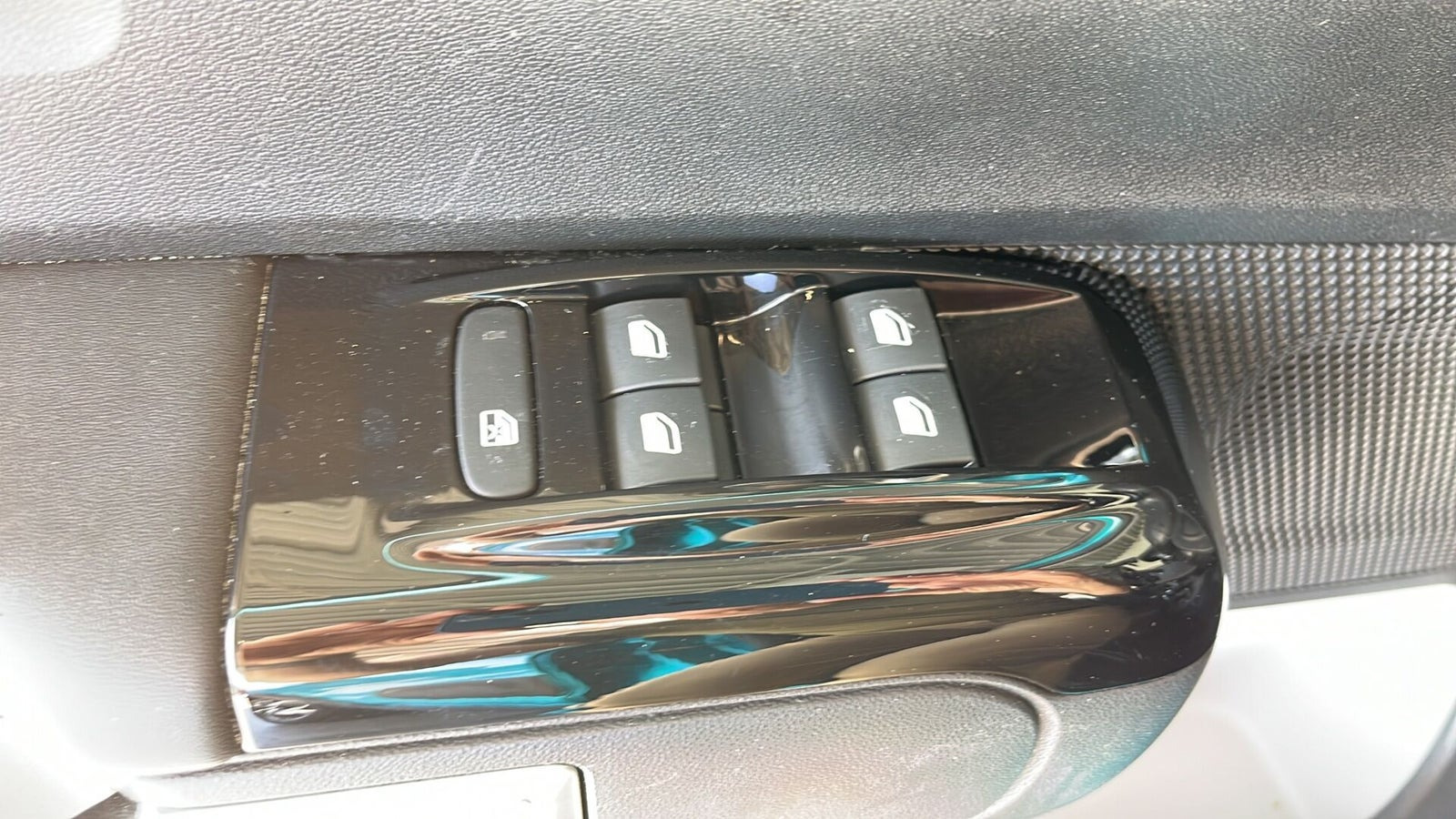 Blå Citroën C3 fra 2024