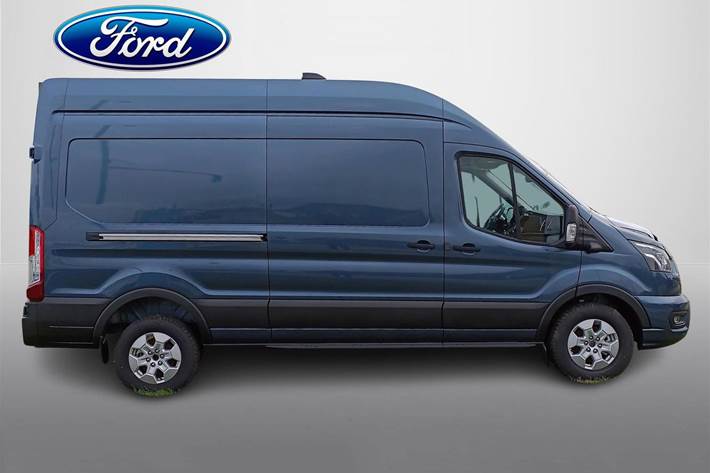 Blå Ford Transit 350 L3 Van fra 2024