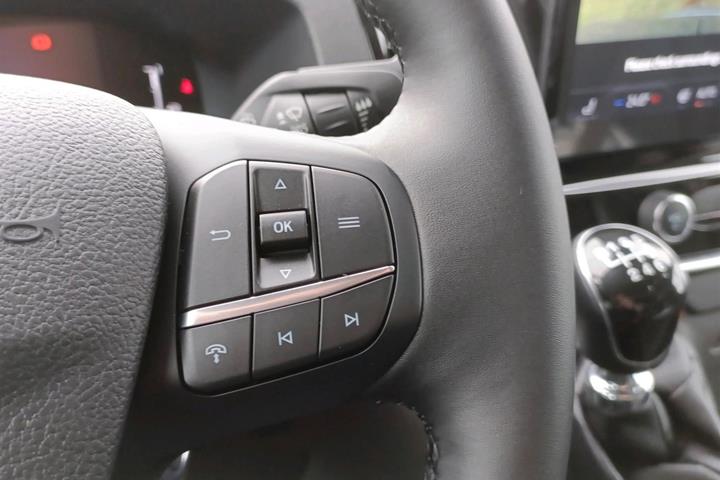 Blå Ford Transit 350 L3 Van fra 2024