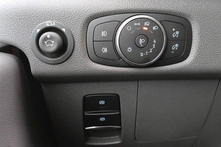Blå Ford Transit 350 L3 Van fra 2024