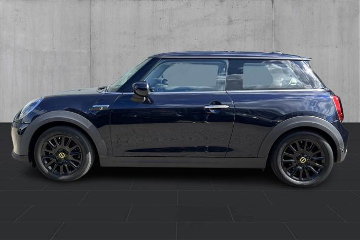 Sort Mini Cooper SE fra 2021