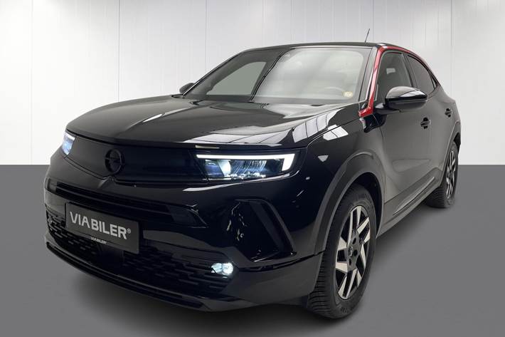 Sort Opel Mokka-e fra 2022