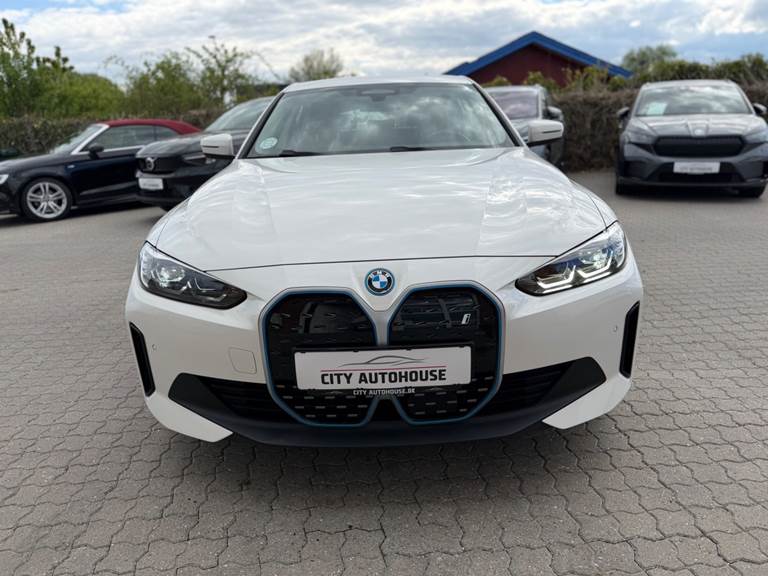 BMW i4 eDrive40