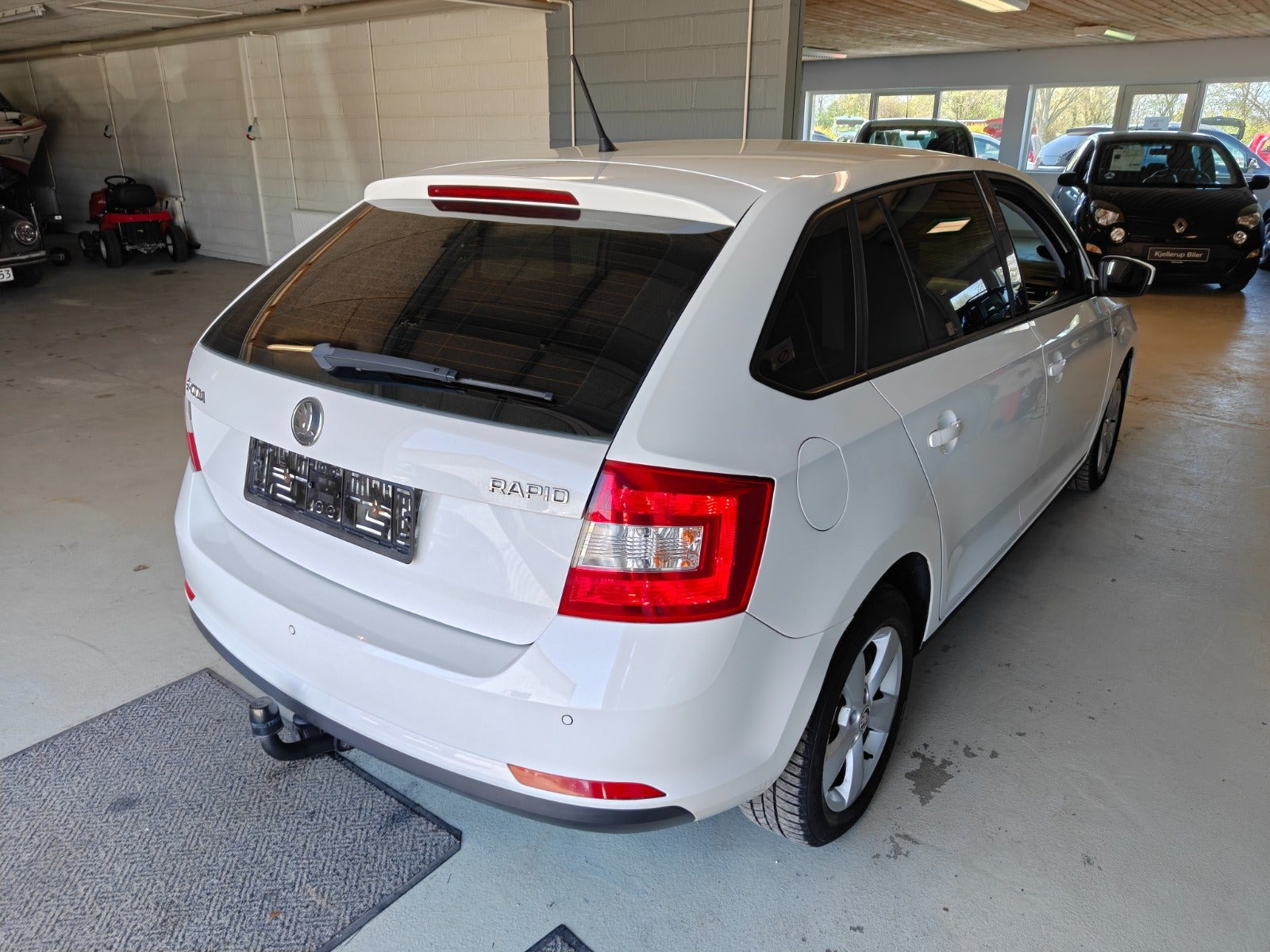 undefined Skoda Rapid fra 2014