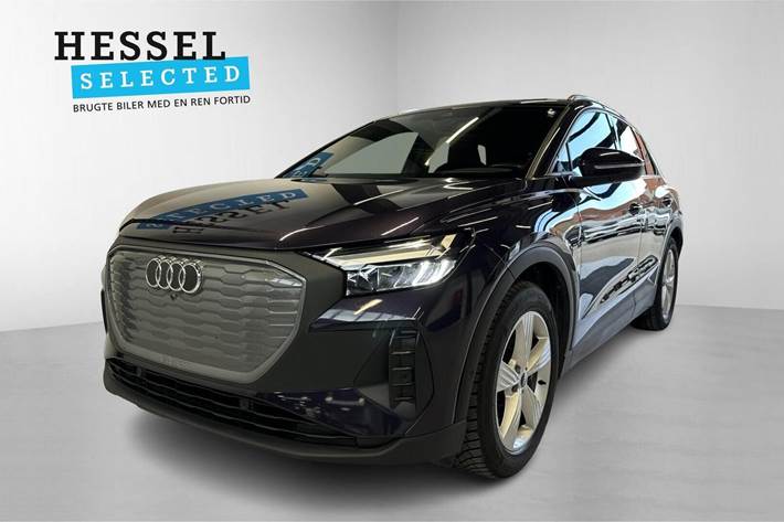 Lilla Audi Q4 e-tron fra 2022
