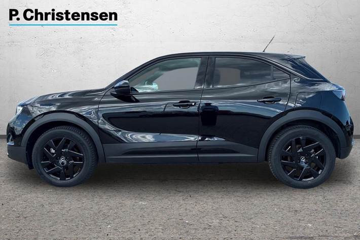 Sort Opel Mokka-e fra 2023