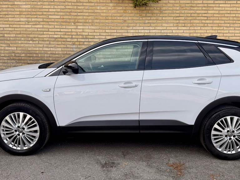 Opel Grandland X 1,2 T 130 Exclusive
