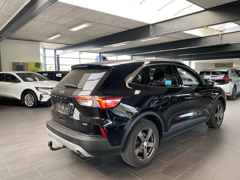 Ford Kuga 2,5 PHEV Titanium X CVT