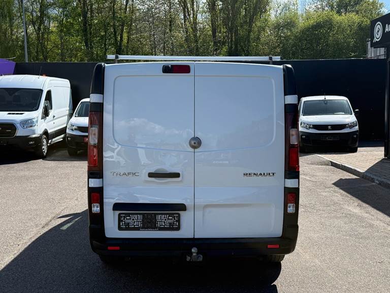 Renault Trafic T29 2,0 dCi 120 L2H1