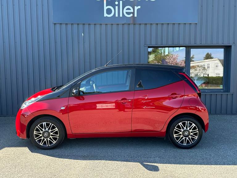 Toyota Aygo 1,0 VVT-i x-clusiv x-shift