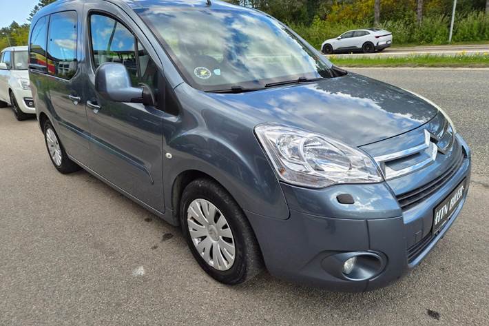 Grå Citroën Berlingo fra 2012
