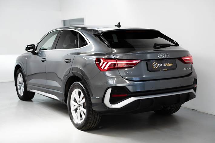 undefined Audi Q3 fra 2021
