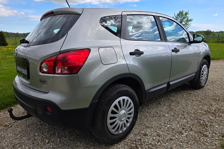 undefined Nissan Qashqai fra 2010