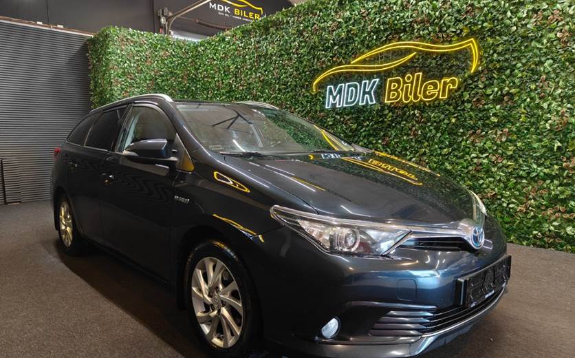 Toyota Auris 1,8 Hybrid H2 Touring Sports CVT