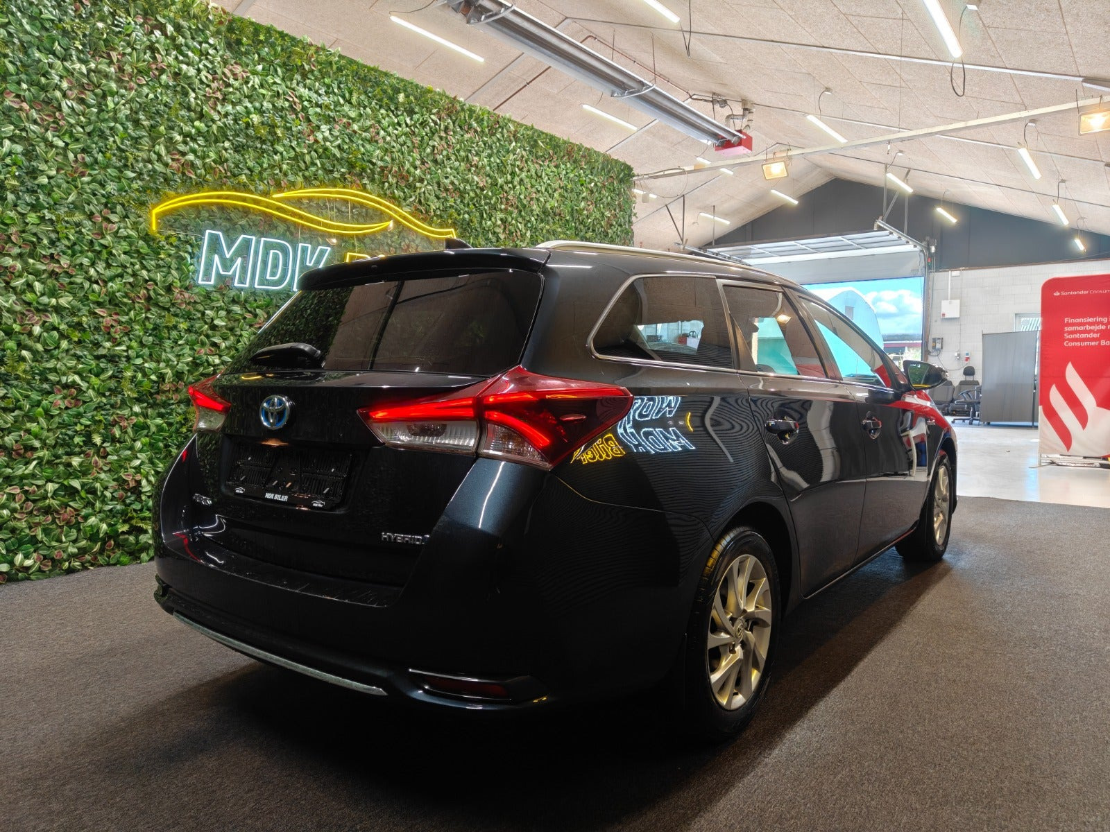undefined Toyota Auris fra 2016