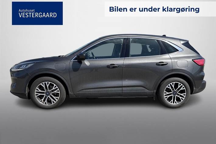 Grå Ford Kuga fra 2020