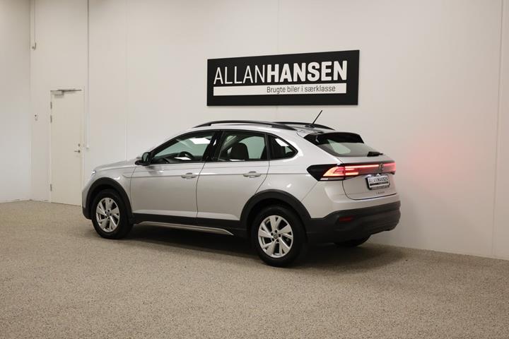 Sølv VW Taigo fra 2022