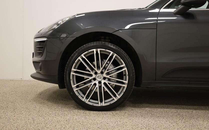 Porsche Macan S