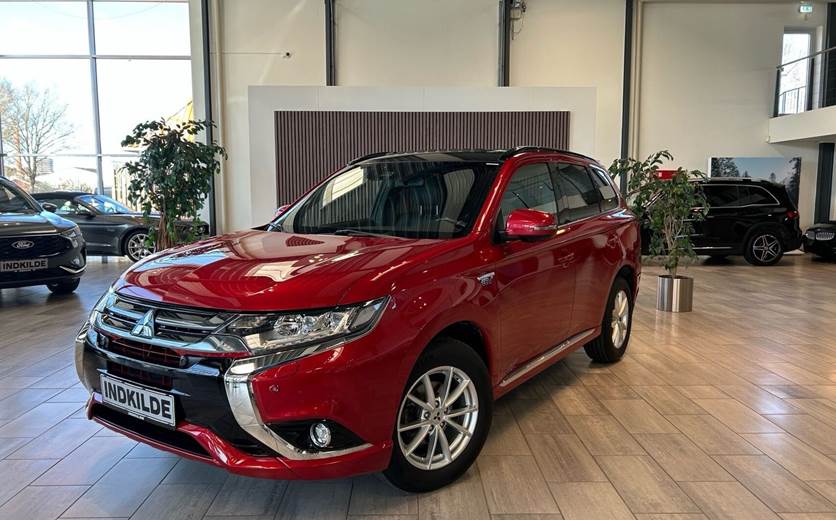 Mitsubishi Outlander 2,0 PHEV Instyle CVT 4WD