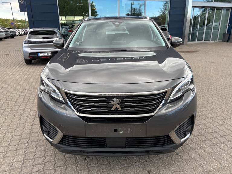 Peugeot 5008 1,2 e-THP 130 Strike 7prs