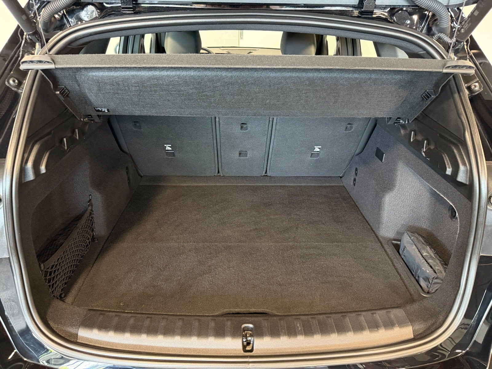 Sort BMW iX1 fra 2024