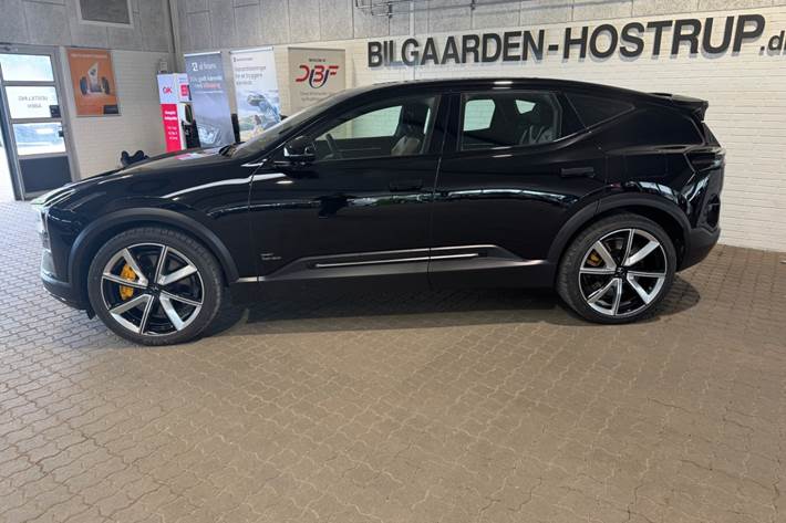 Sort Polestar 3 fra 2024