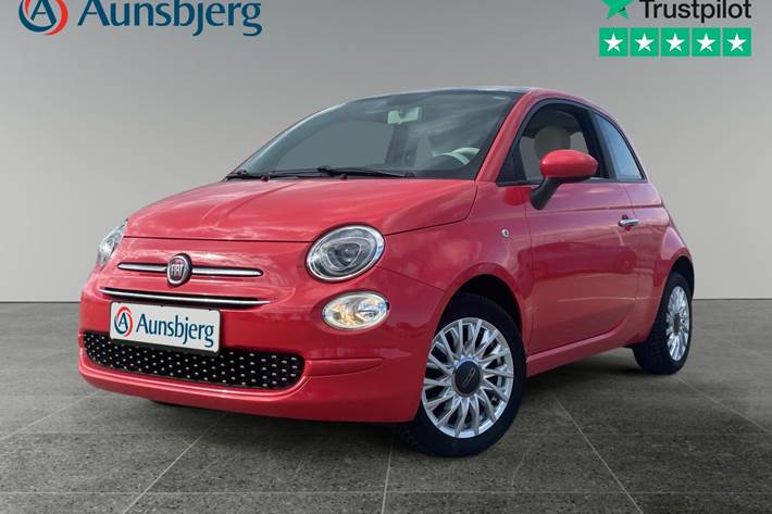 Orange Fiat 500 fra 2020