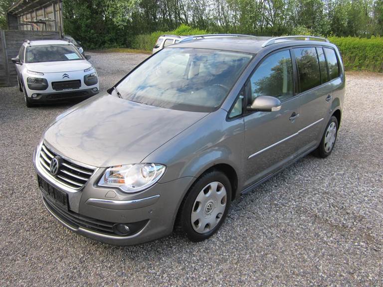 VW Touran 2,0 TDI DPF Highline DSG 140HK 6g Aut.