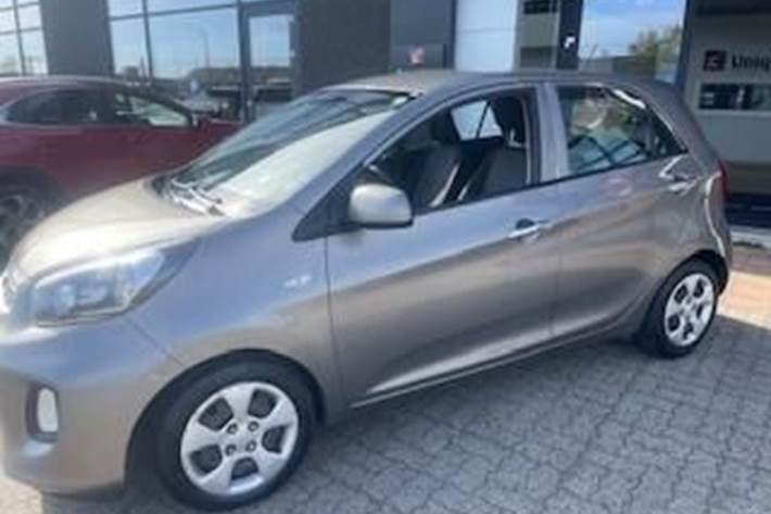 Sort Kia Picanto fra 2015