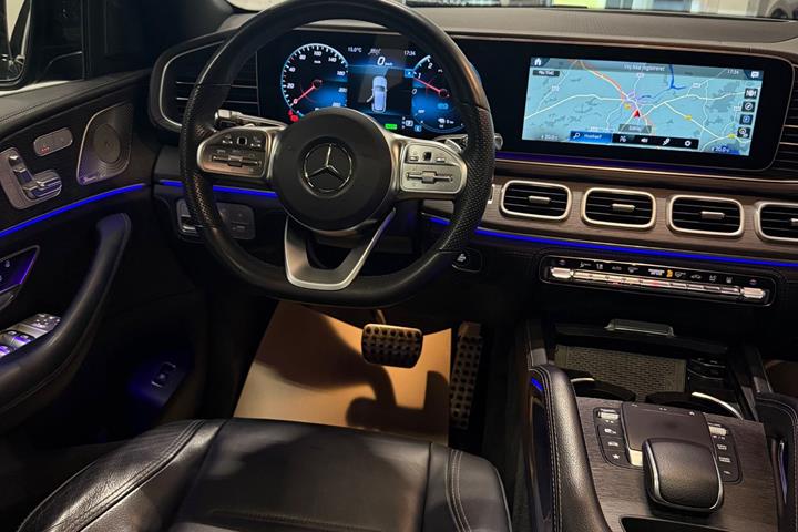 Grøn Mercedes GLE350 de fra 2022