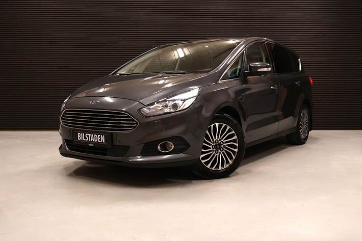 Grå Ford S-MAX fra 2019