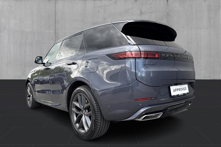 Blå Land Rover Range Rover sport fra 2024