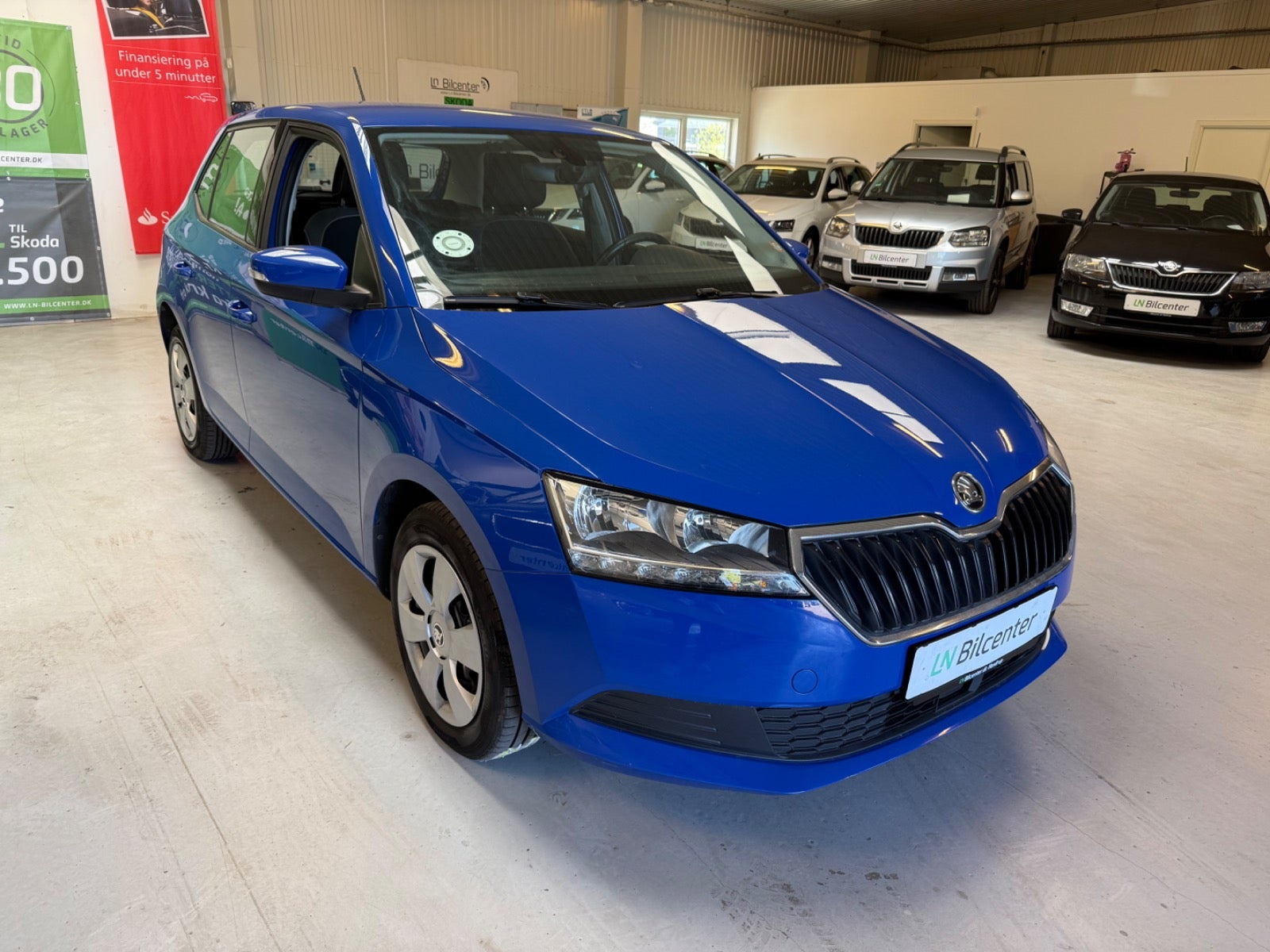 Blå Skoda Fabia fra 2019